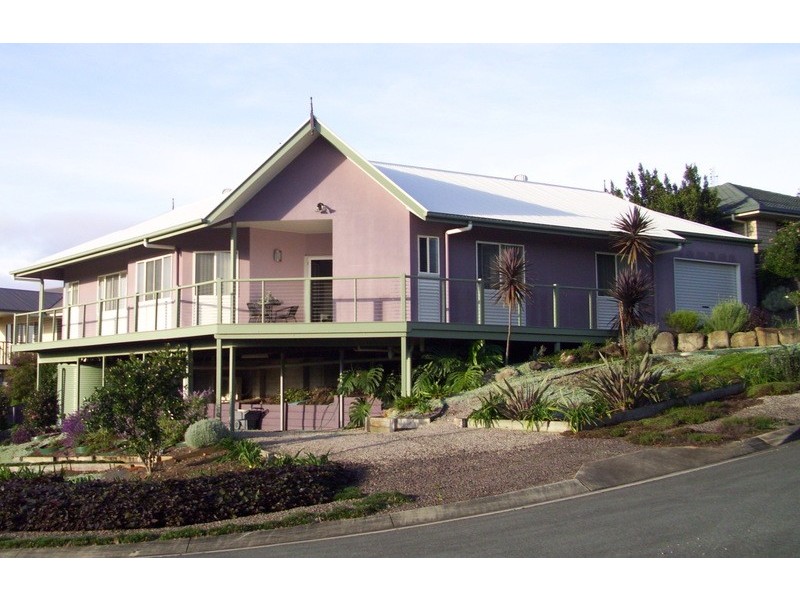 1  Oriole Close, Maleny QLD 4552