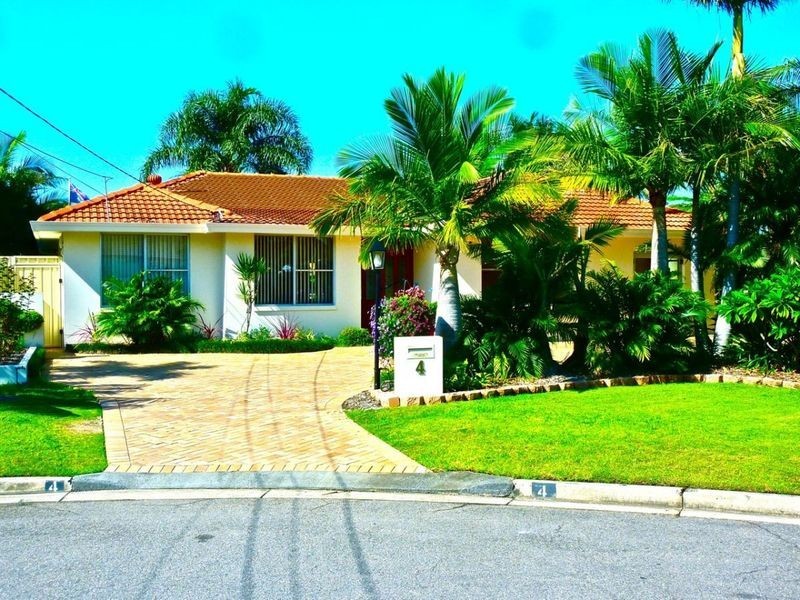 4 Tumut Place, Sylvania Waters NSW 2224