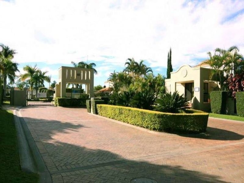 58/60-76 Caseys Road, Hope Island QLD 4212