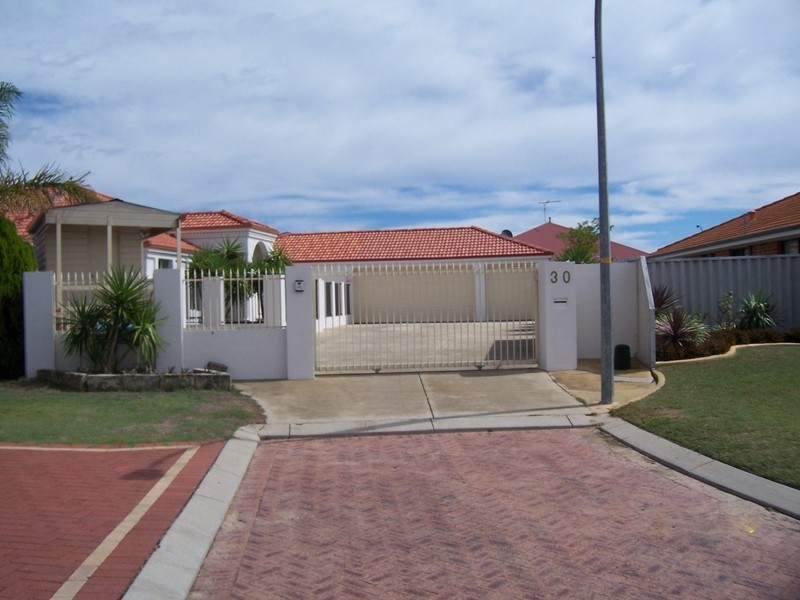 30 Zedora Loop, Port Kennedy WA 6172