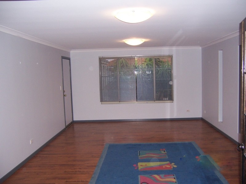 30 Zedora Loop, Port Kennedy WA 6172