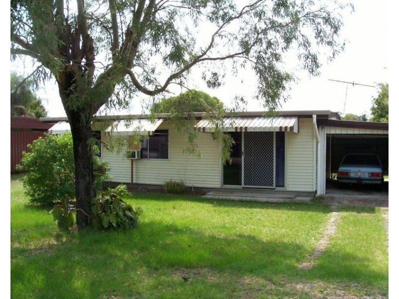 121 Moreton Terrace, Beachmere QLD 4510