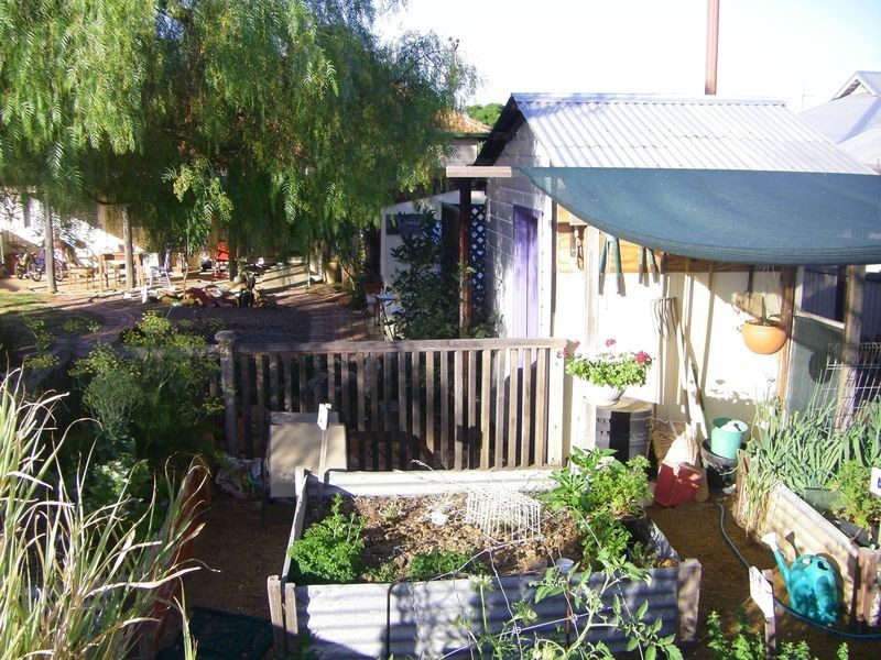 13 Stickland St, Wongan Hills WA 6603