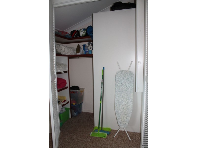 13 Stickland St, Wongan Hills WA 6603