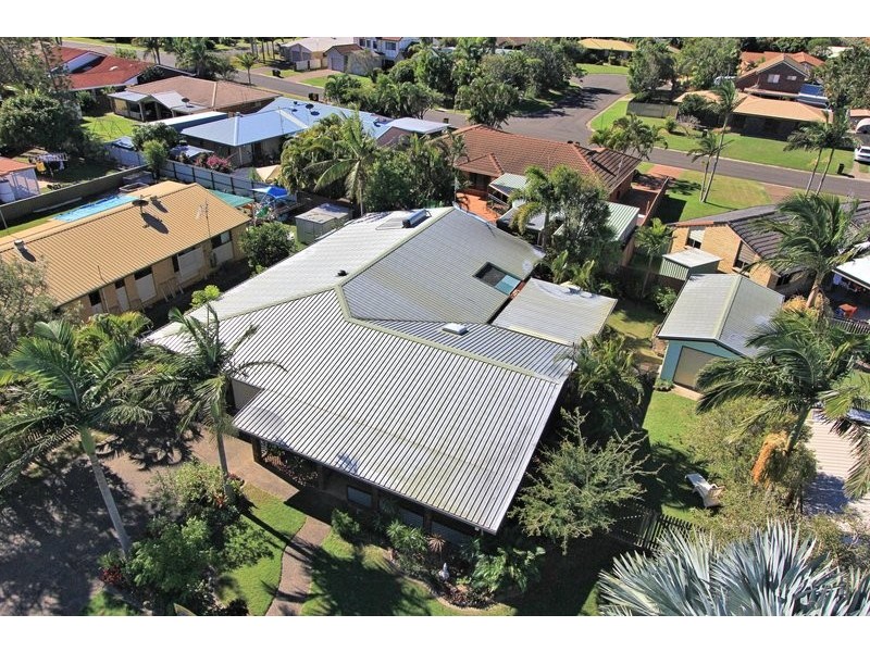 136 Davidson St, Bargara QLD 4670