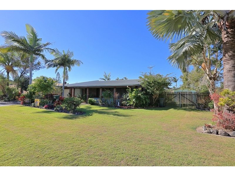 136 Davidson St, Bargara QLD 4670