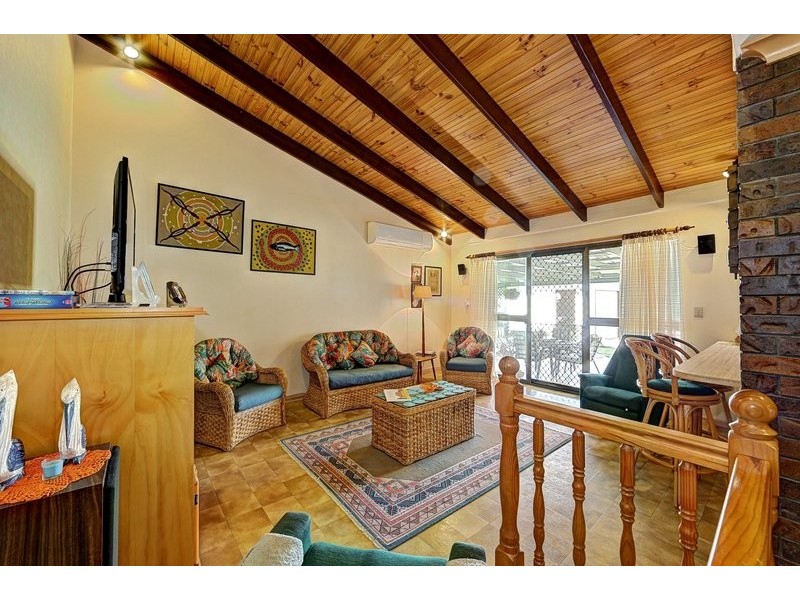136 Davidson St, Bargara QLD 4670