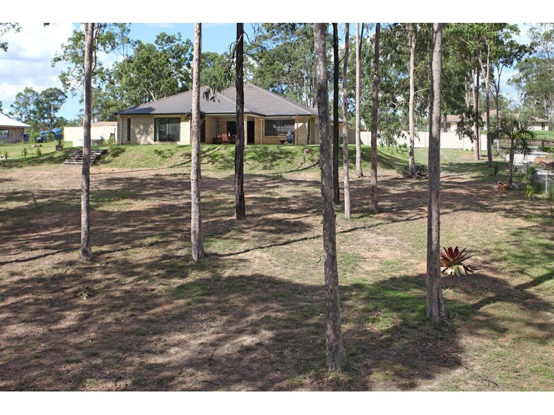 198-202  Spinebill Drive, Greenbank QLD 4124