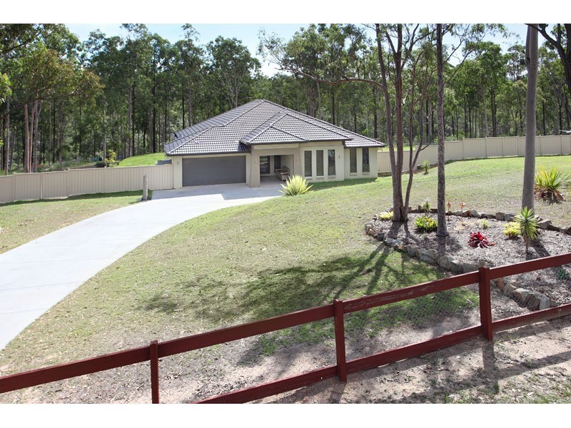 198-202  Spinebill Drive, Greenbank QLD 4124