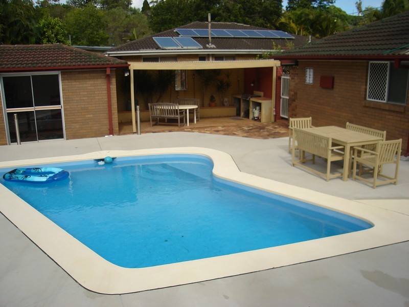 54 Marshall Lane, Kenmore QLD 4069