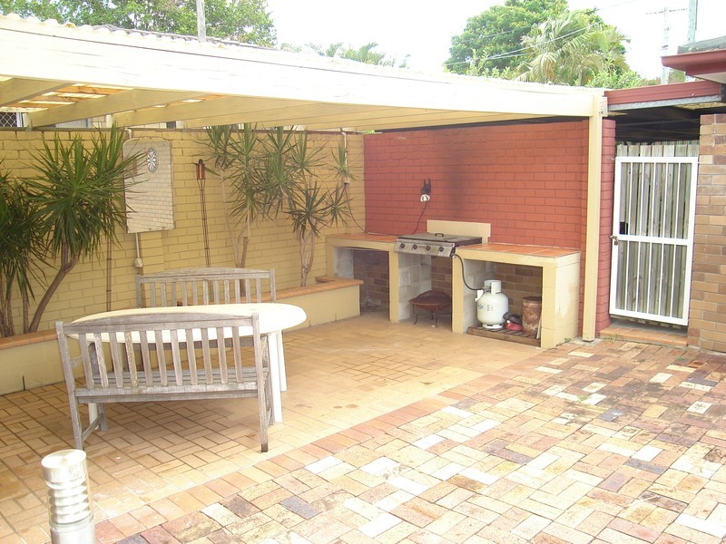 54 Marshall Lane, Kenmore QLD 4069