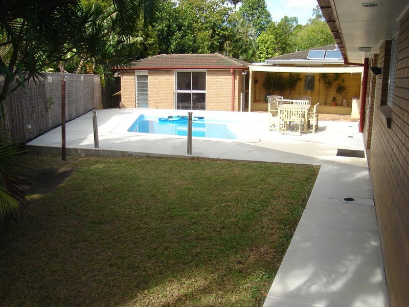 54 Marshall Lane, Kenmore QLD 4069