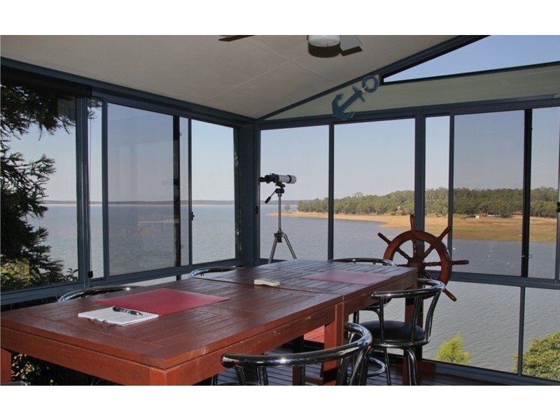 18 Katrina Cres, Glenmaggie VIC 3858