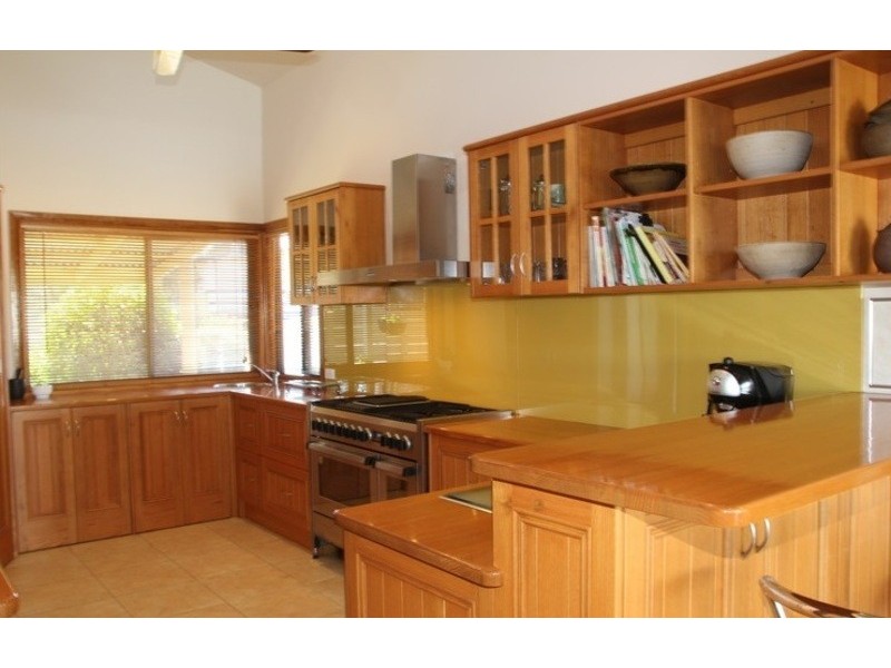 18 Katrina Cres, Glenmaggie VIC 3858