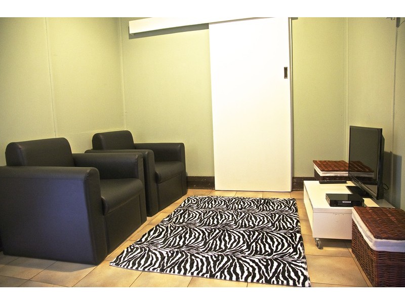 83 Hill St, Meekatharra WA 6642