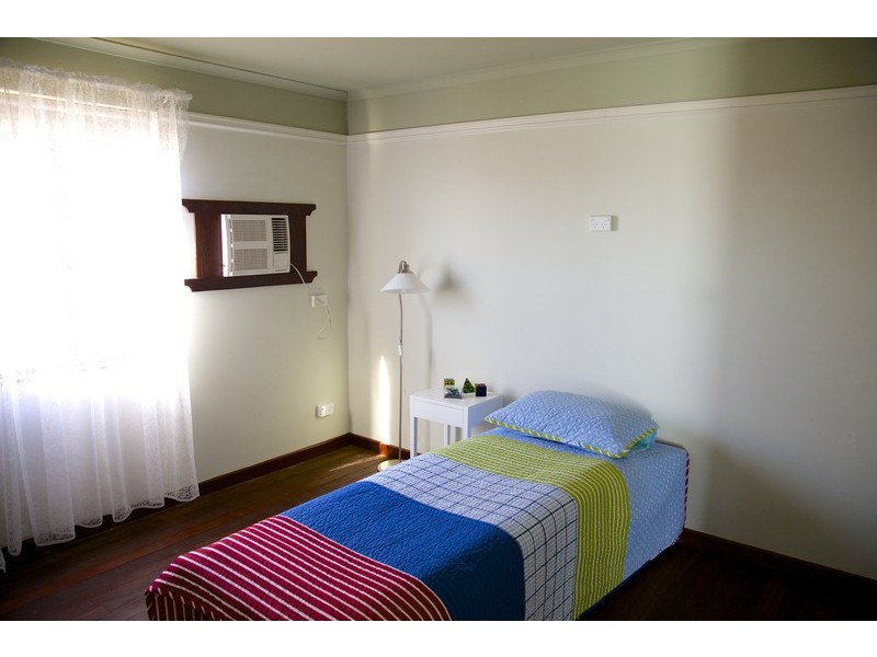 83 Hill St, Meekatharra WA 6642