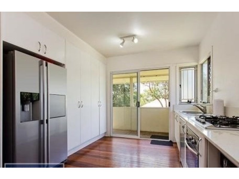 899 Samford Rd, Keperra QLD 4054