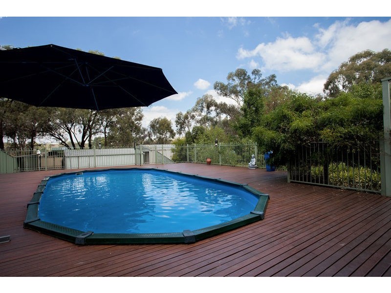 11 Evans St, Eaglehawk VIC 3556