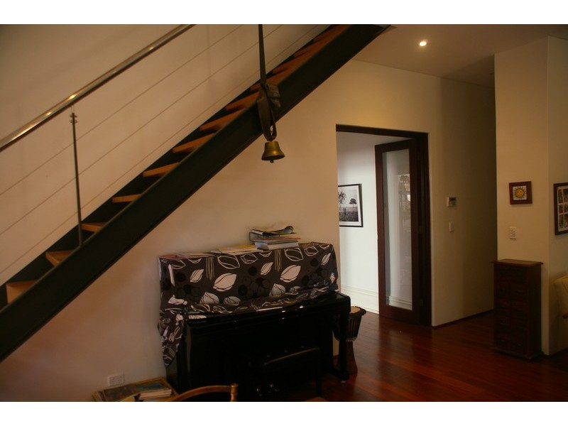 18 Central Ave, Swanbourne WA 6010