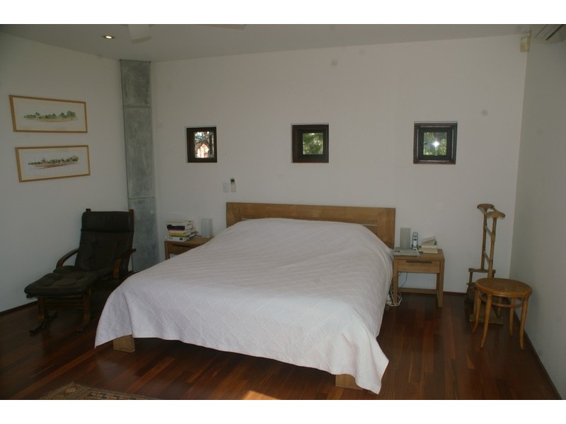 18 Central Ave, Swanbourne WA 6010