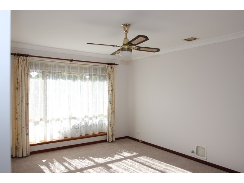 15C Mellows Place, Padbury WA 6025