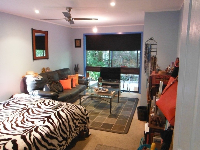 293  Del Monte, Copacabana NSW 2251