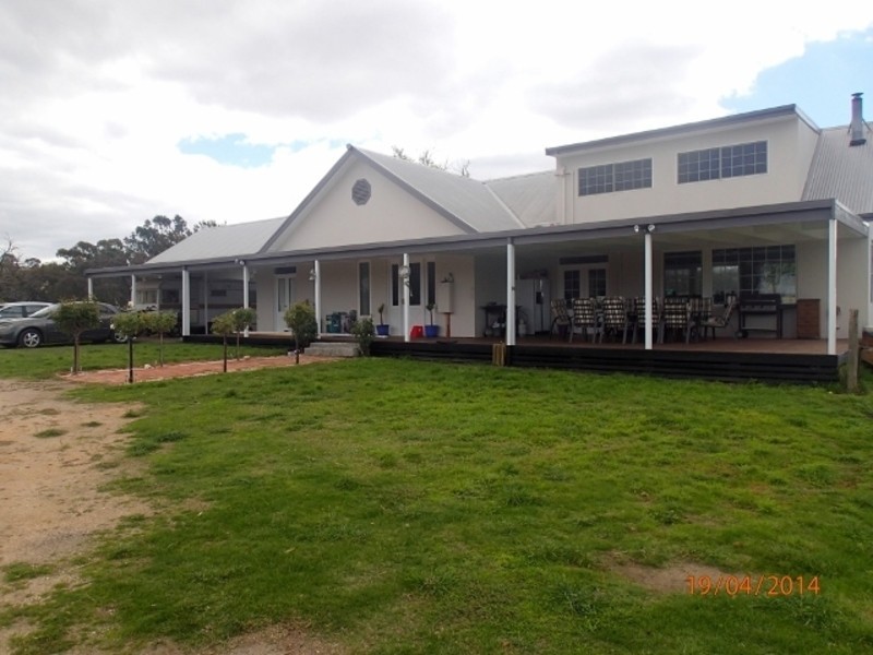 178 Chellews Rd, Harcourt North VIC 3453