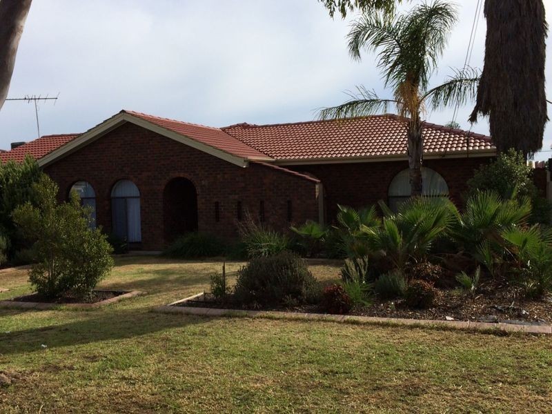 50 Gloucester Avenue, Salisbury East SA 5109