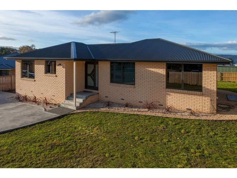 6 Riverstone Close, Snug TAS 7054