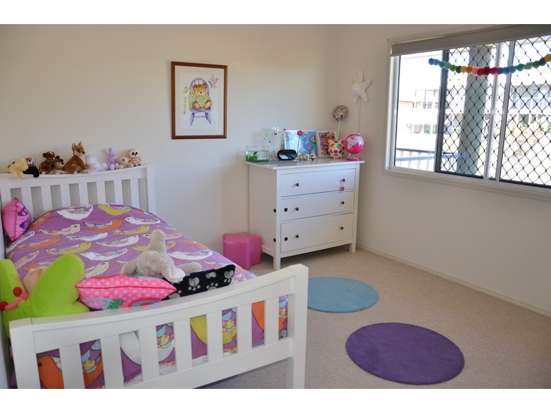18 Annette St, Dundowran Beach QLD 4655