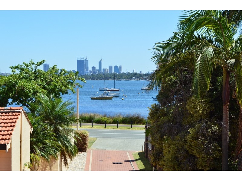 57 Canning Beach Road, Applecross WA 6153