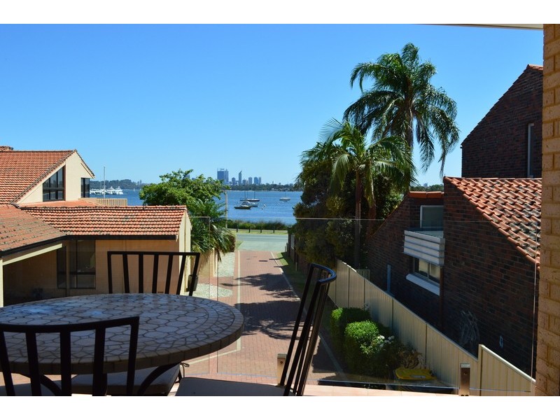 57 Canning Beach Road, Applecross WA 6153