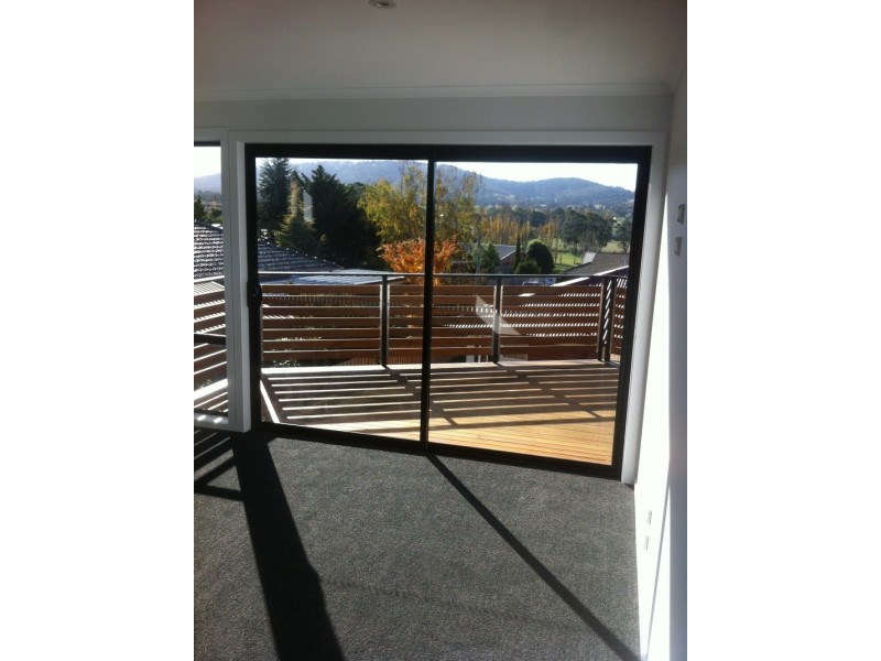 4/33 Beach Road, Margate TAS 7054