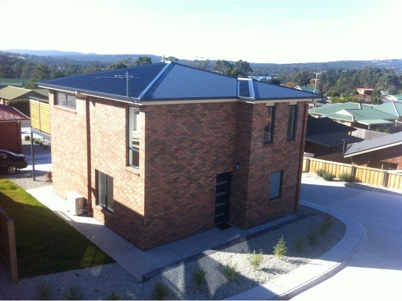 1/33 Beach Road, Margate TAS 7054