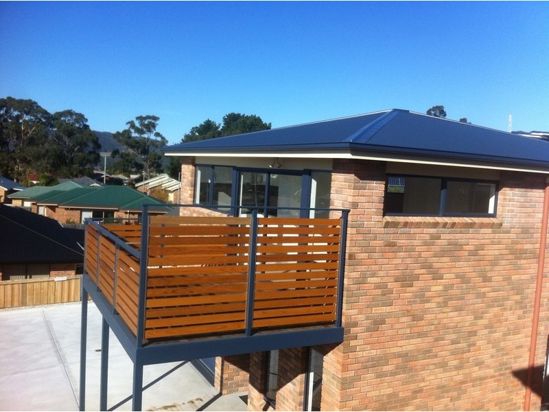 1/33 Beach Road, Margate TAS 7054