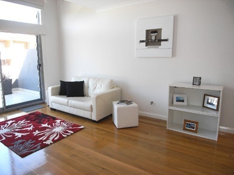 6/200 Nicholson Road, Subiaco WA 6008