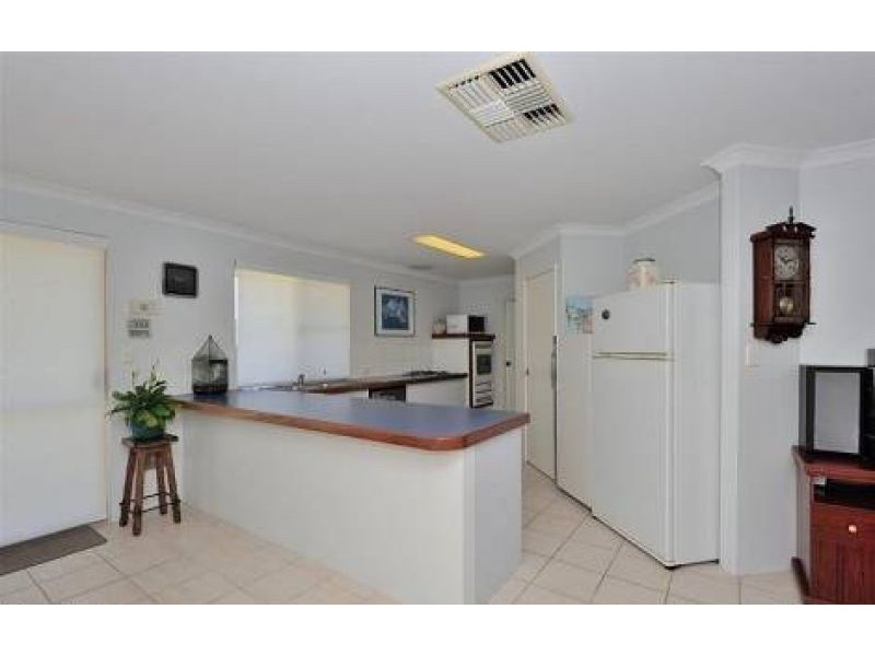 23 Venice Retreat, Warnbro WA 6169