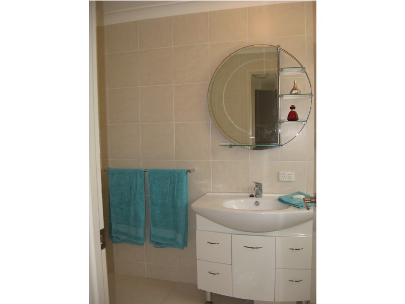 2/31 Pangarinda Place, Mooloolaba QLD 4557