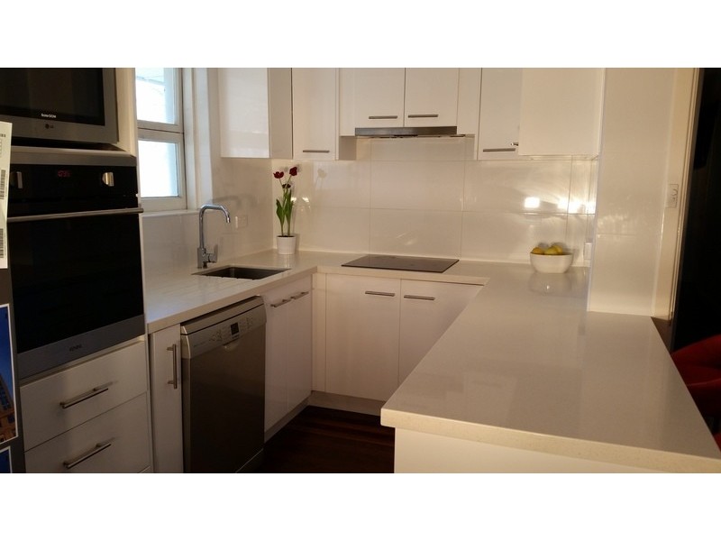 197 Wharf St, Queens Park WA 6107