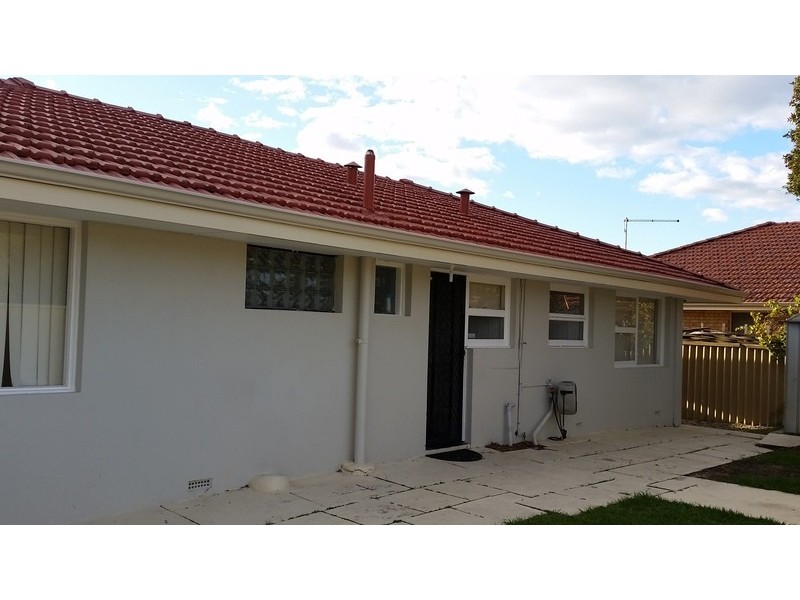 197 Wharf St, Queens Park WA 6107