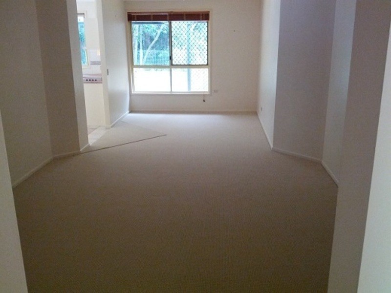 12 BREYNIA CT, Elanora QLD 4221