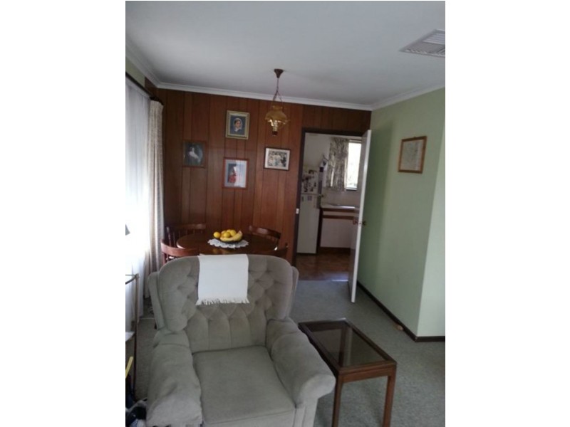 17 Beacon Cres, Seaford SA 5169