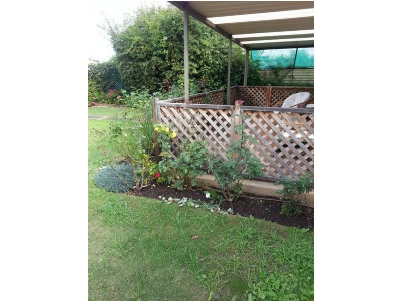 17 Beacon Cres, Seaford SA 5169