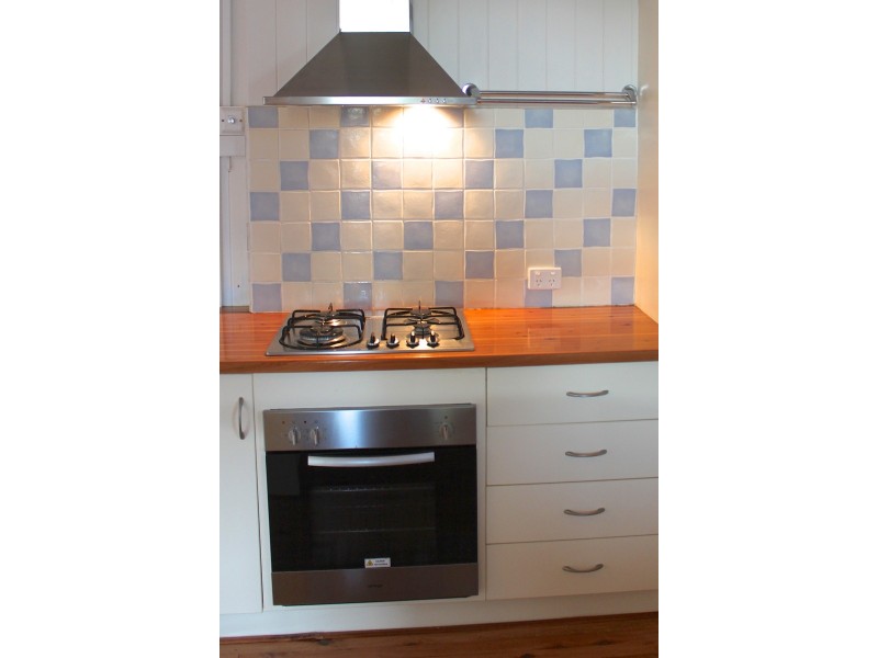 14 Base St, Victoria Point QLD 4165