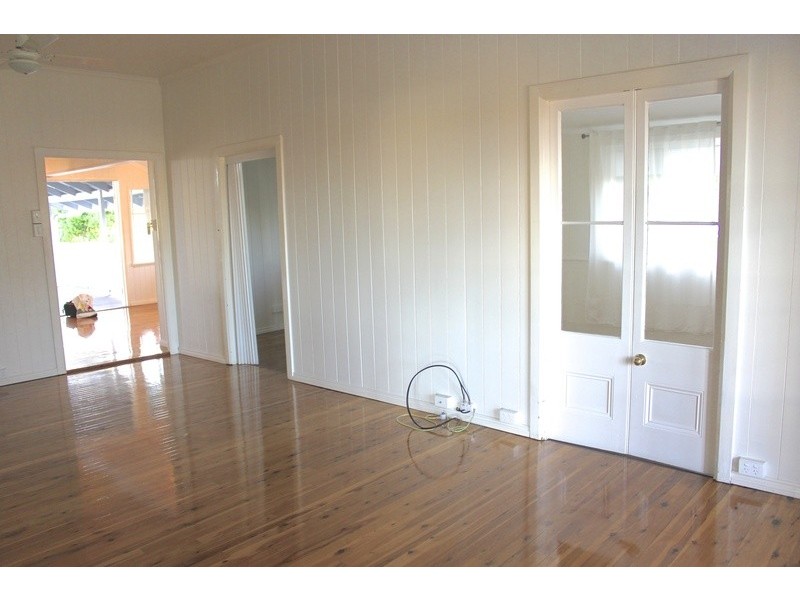 14 Base St, Victoria Point QLD 4165