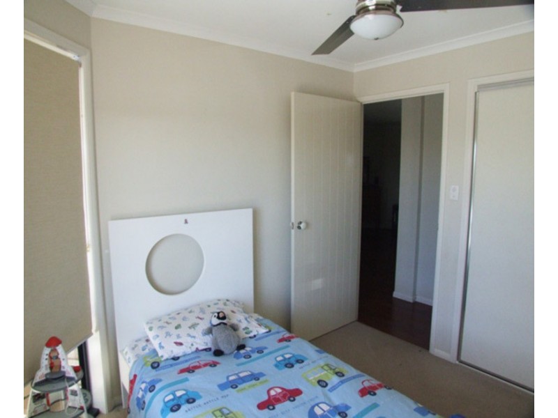 41 Murray St, Oakey QLD 4401