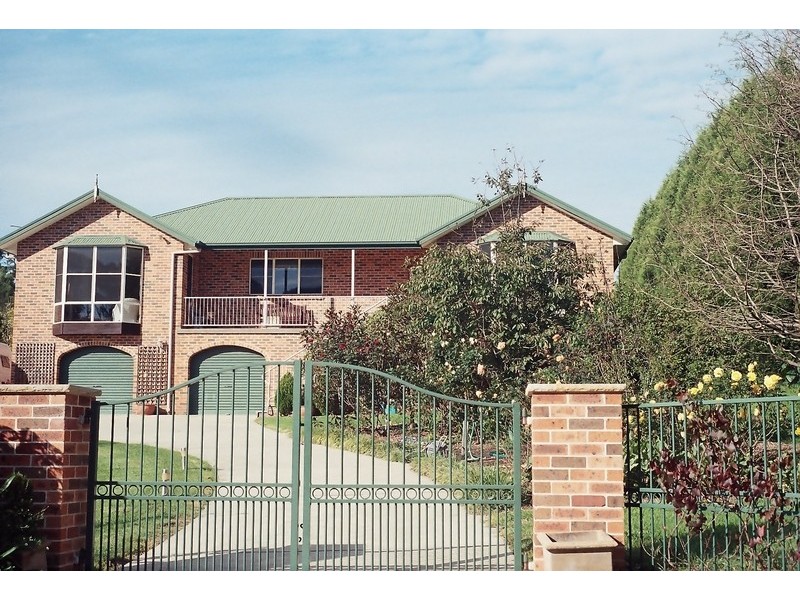 10 Hill Road, Moss Vale NSW 2577