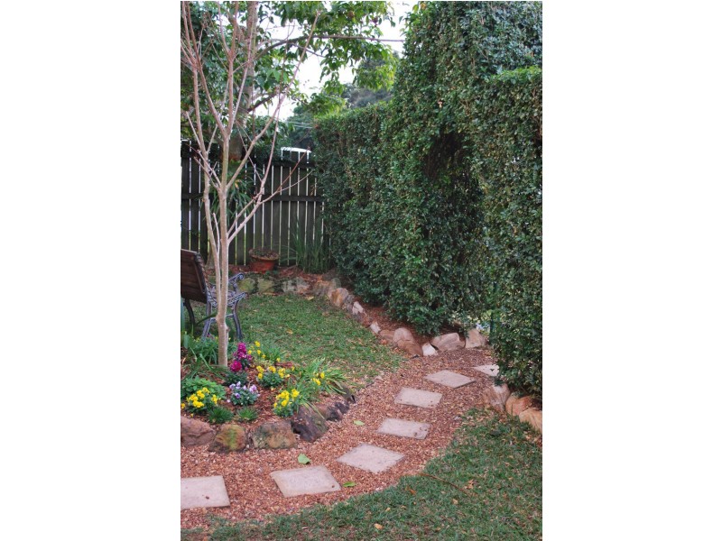 93 Clayton Street, Sandgate QLD 4017