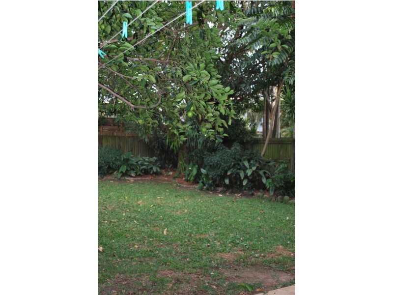 93 Clayton Street, Sandgate QLD 4017