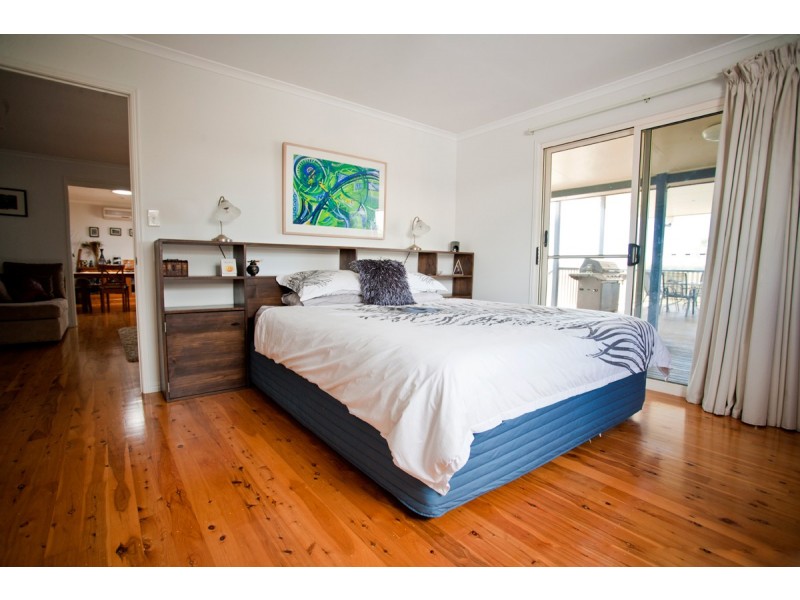 143 Woodbury Dr, South Kolan QLD 4670